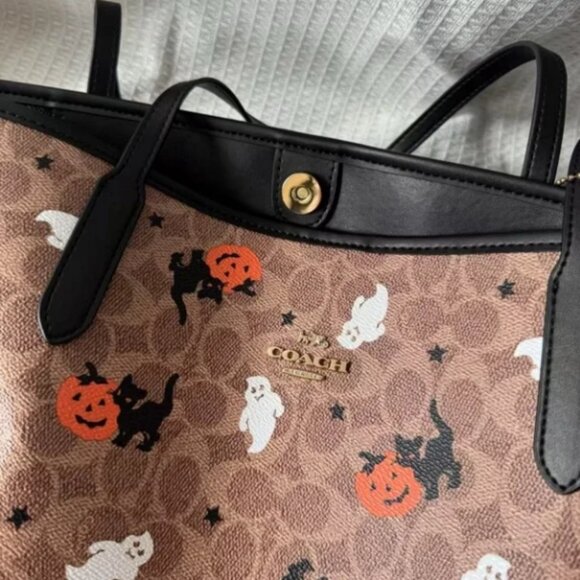 New Coach City Tote In Signature Canvas With Halloween Print - Picture 7 of 10